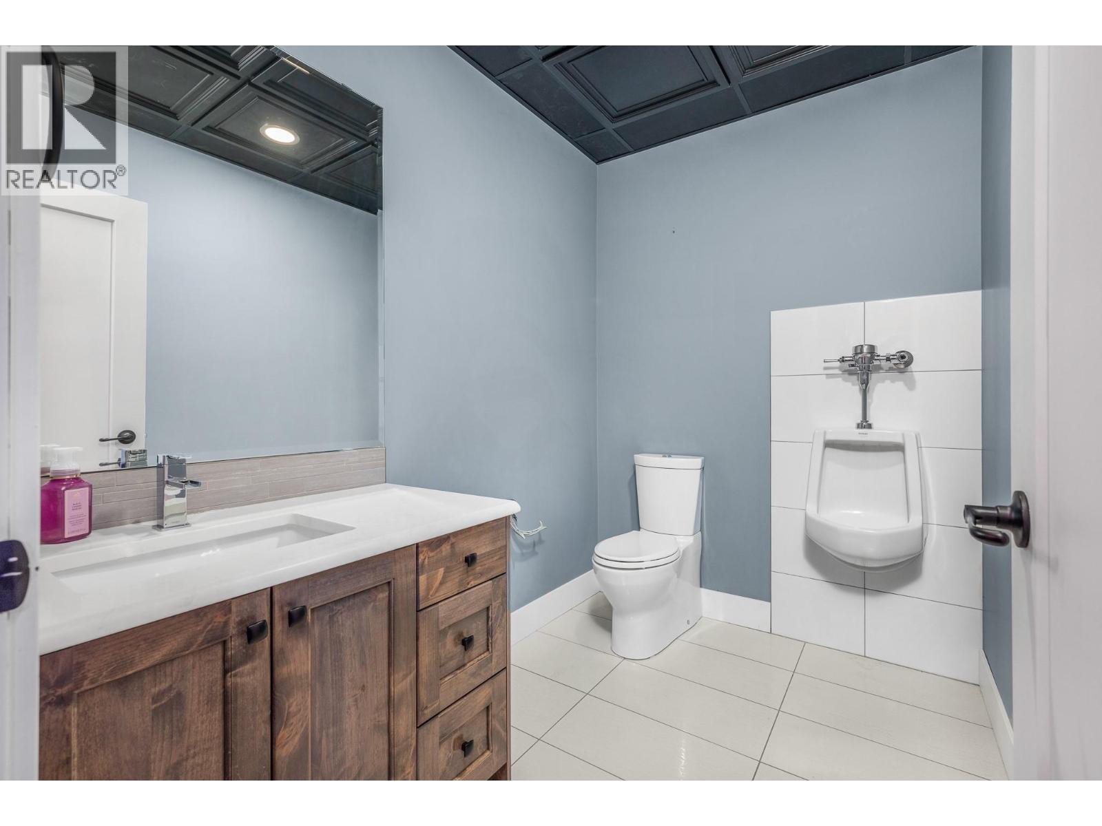  1050 Mallory Road, Enderby