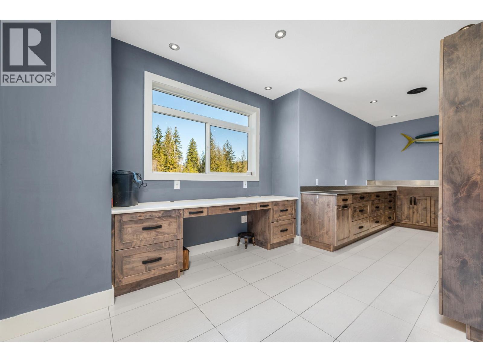  1050 Mallory Road, Enderby