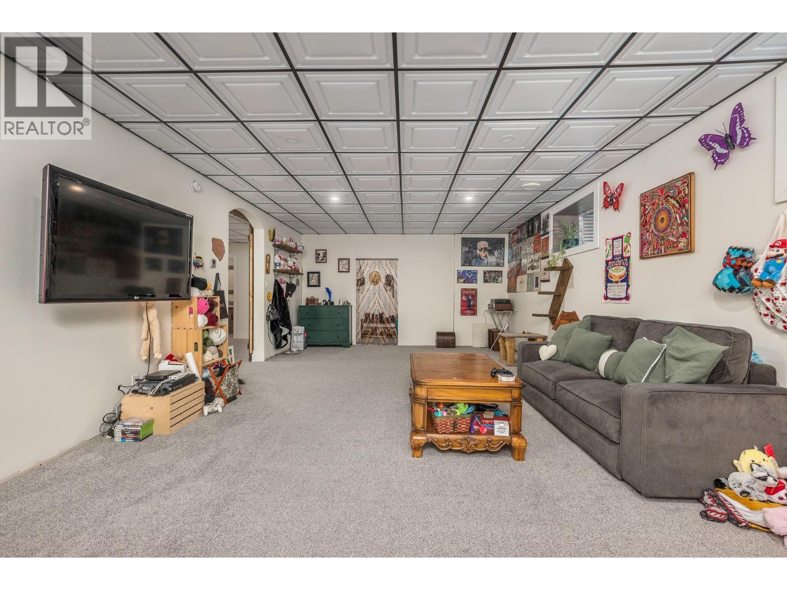  1050 Mallory Road, Enderby