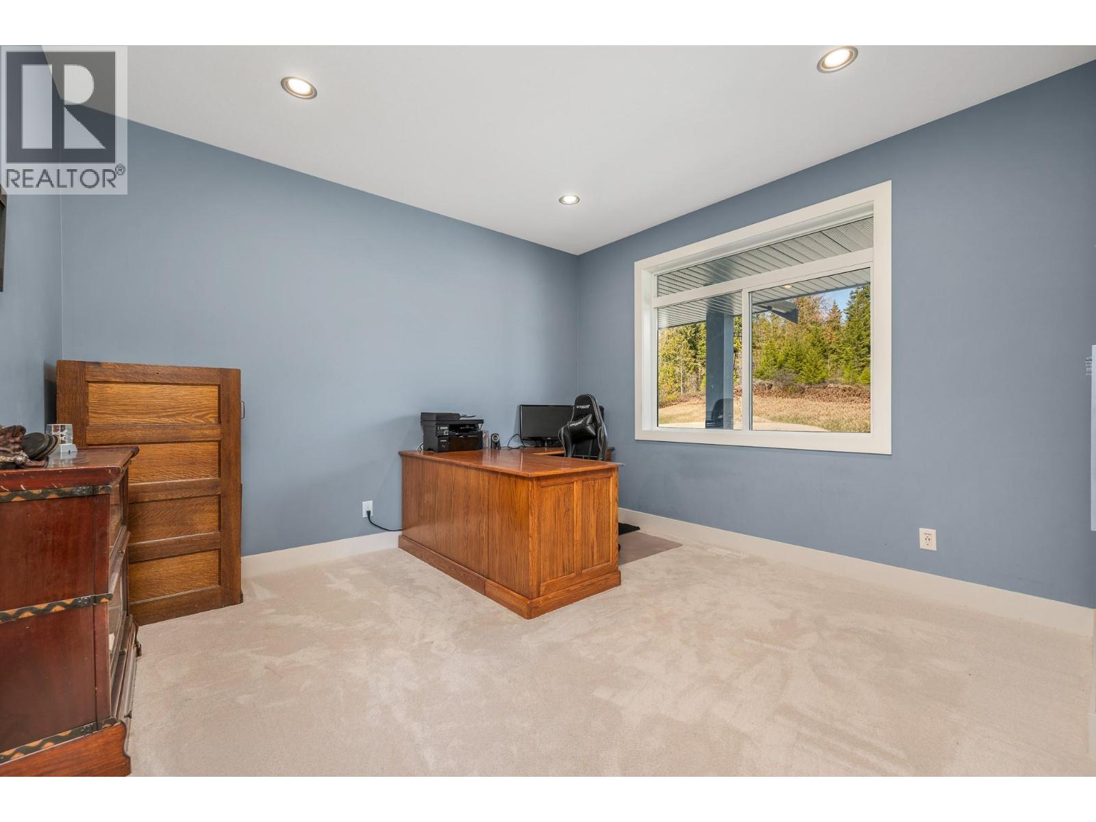  1050 Mallory Road, Enderby