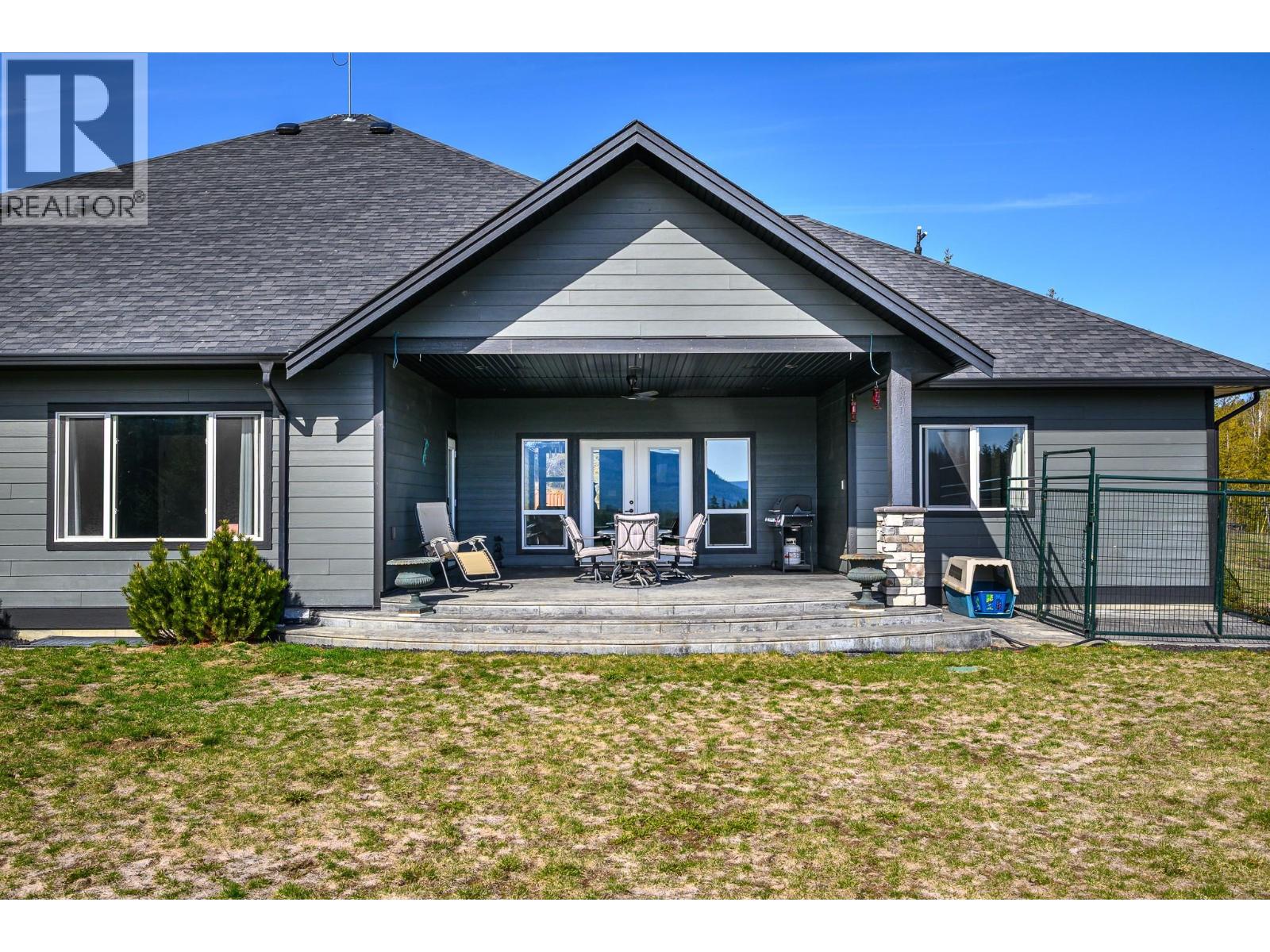  1050 Mallory Road, Enderby