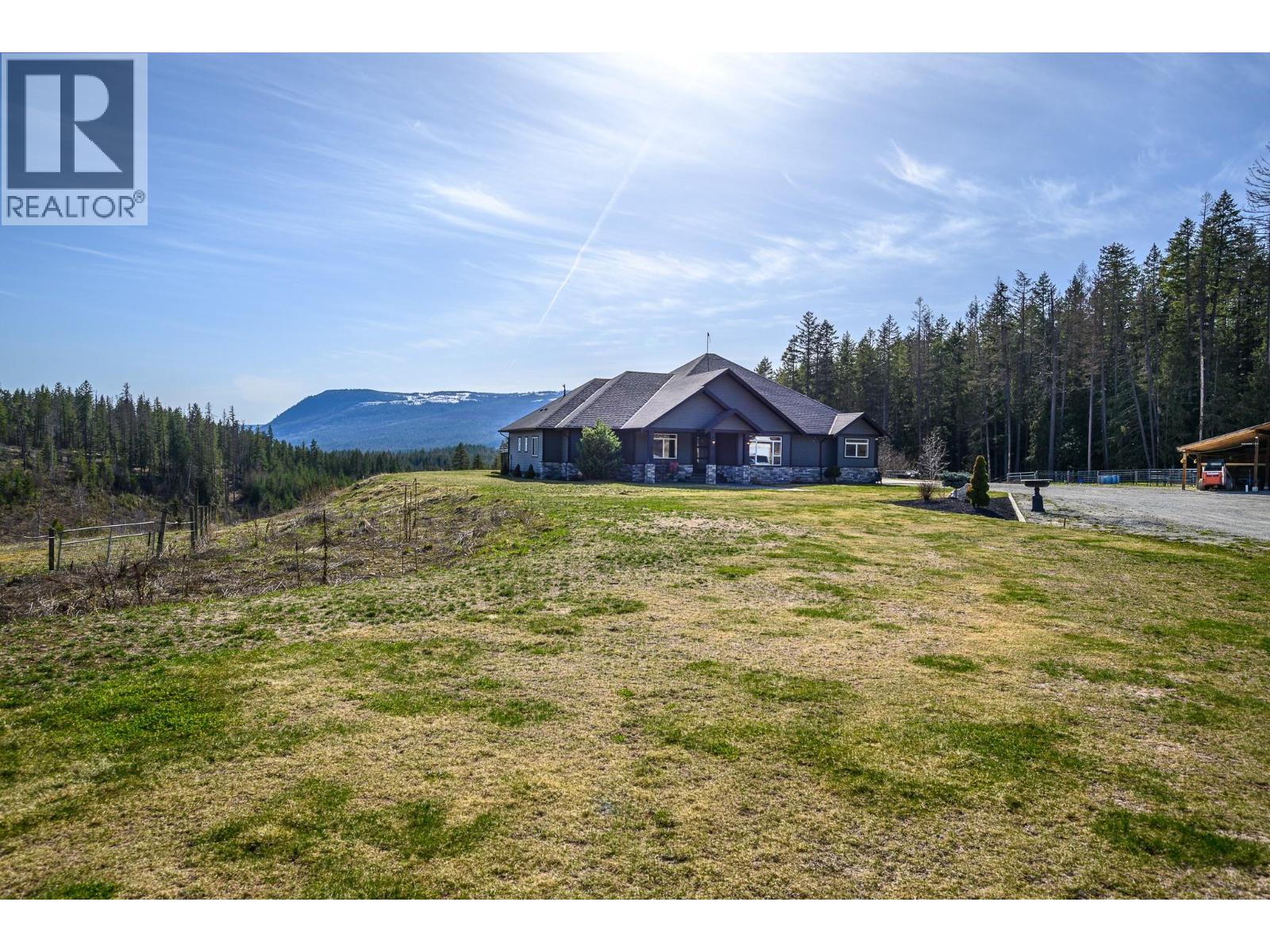  1050 Mallory Road, Enderby