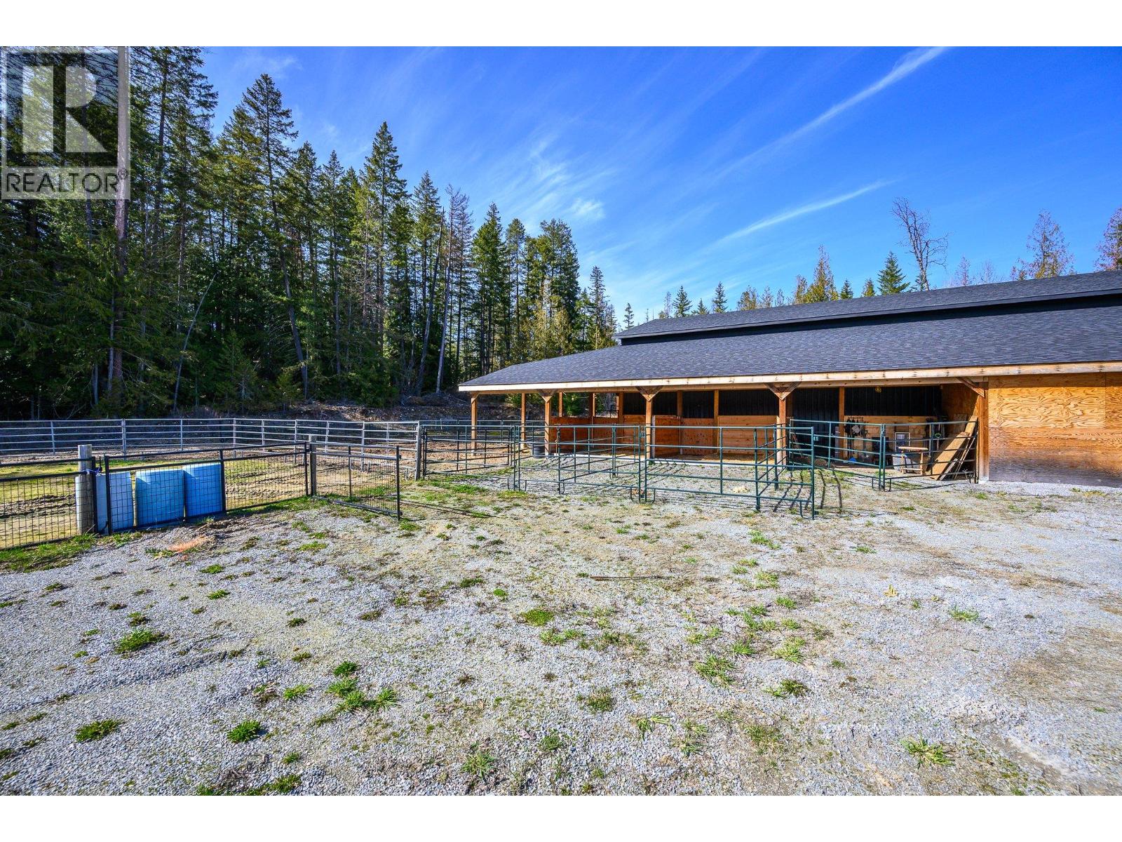  1050 Mallory Road, Enderby