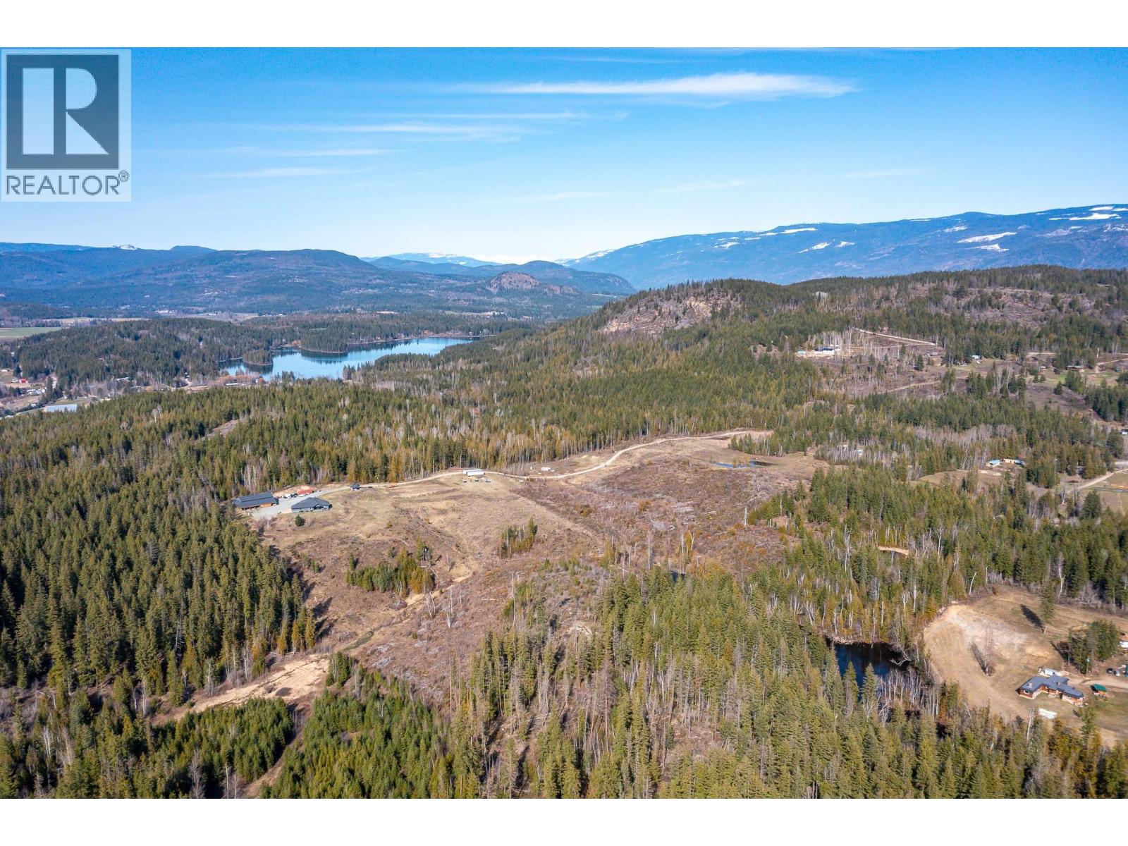  1050 Mallory Road, Enderby