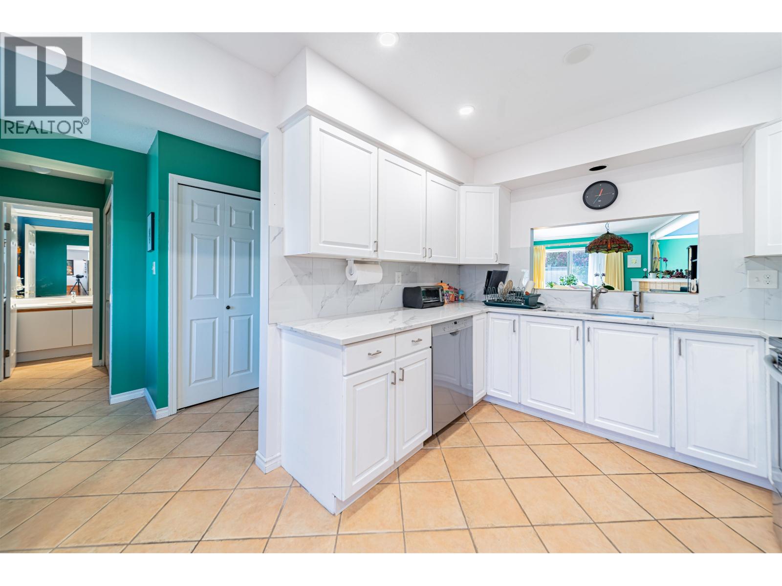 House in Richmond - Image 13