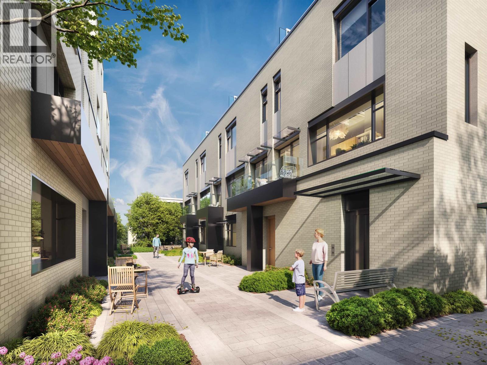 110 433 E 3RD STREET, North Vancouver