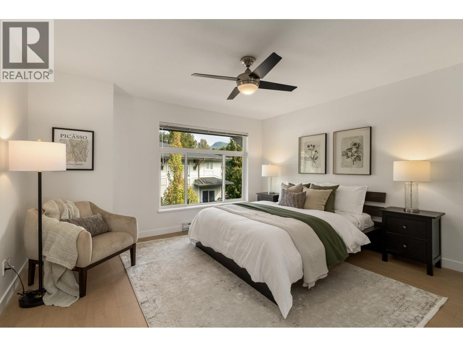 41 40632 GOVERNMENT ROAD, Squamish