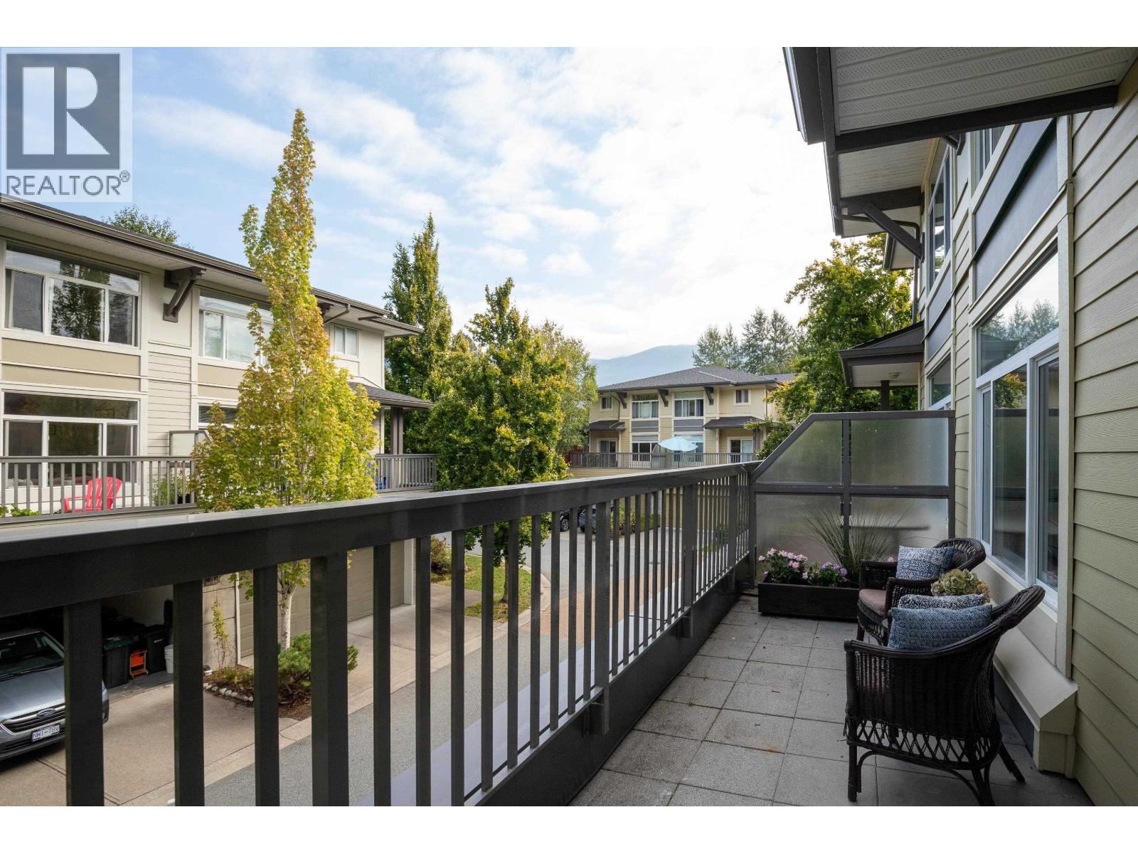 41 40632 GOVERNMENT ROAD, Squamish