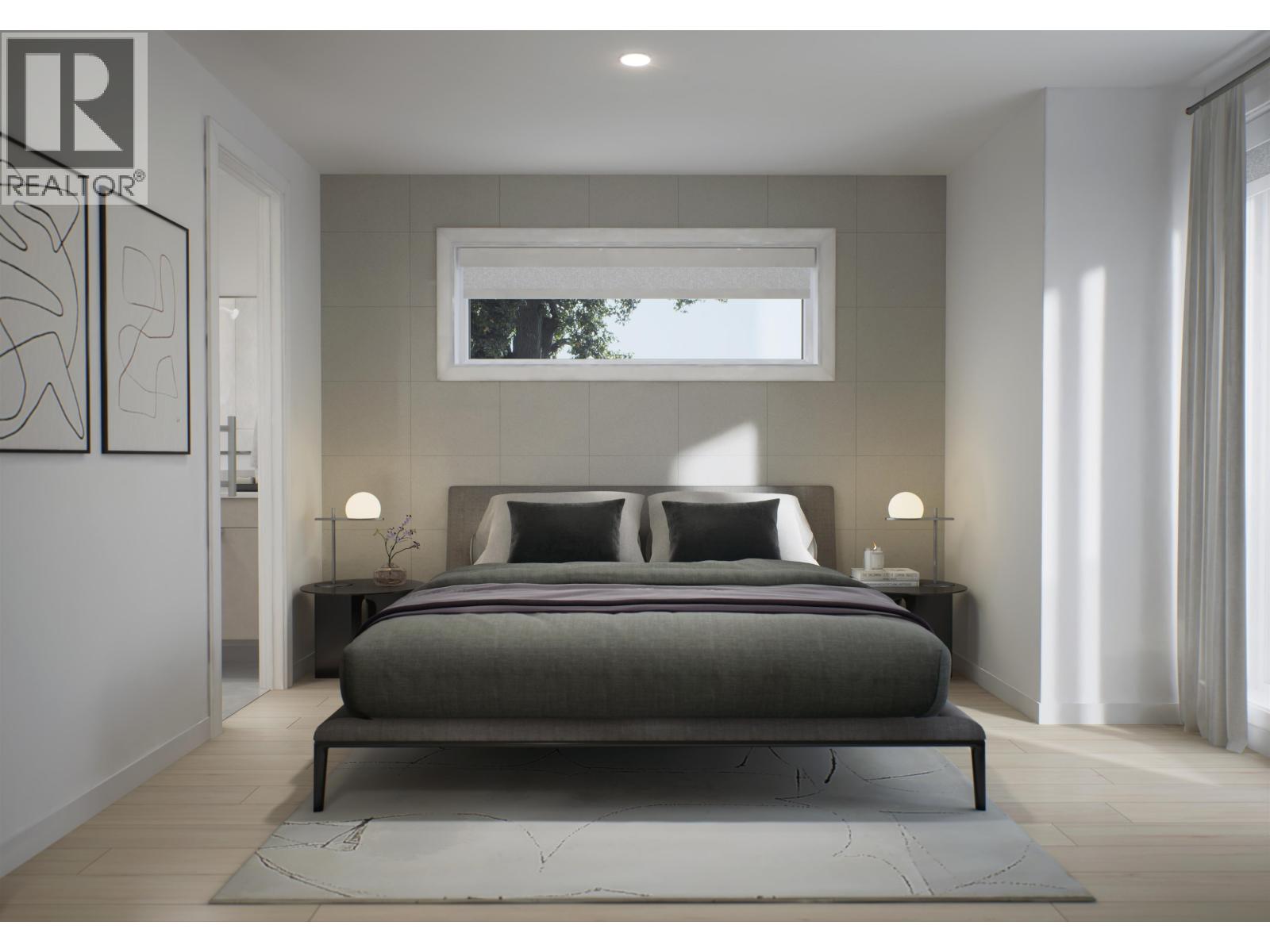 203 433 E 3RD STREET, North Vancouver