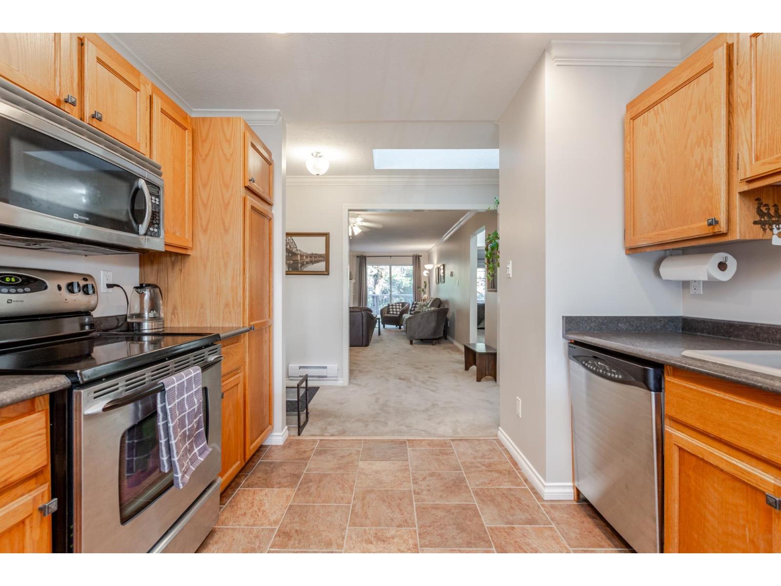 202 5641 201 STREET, Langley