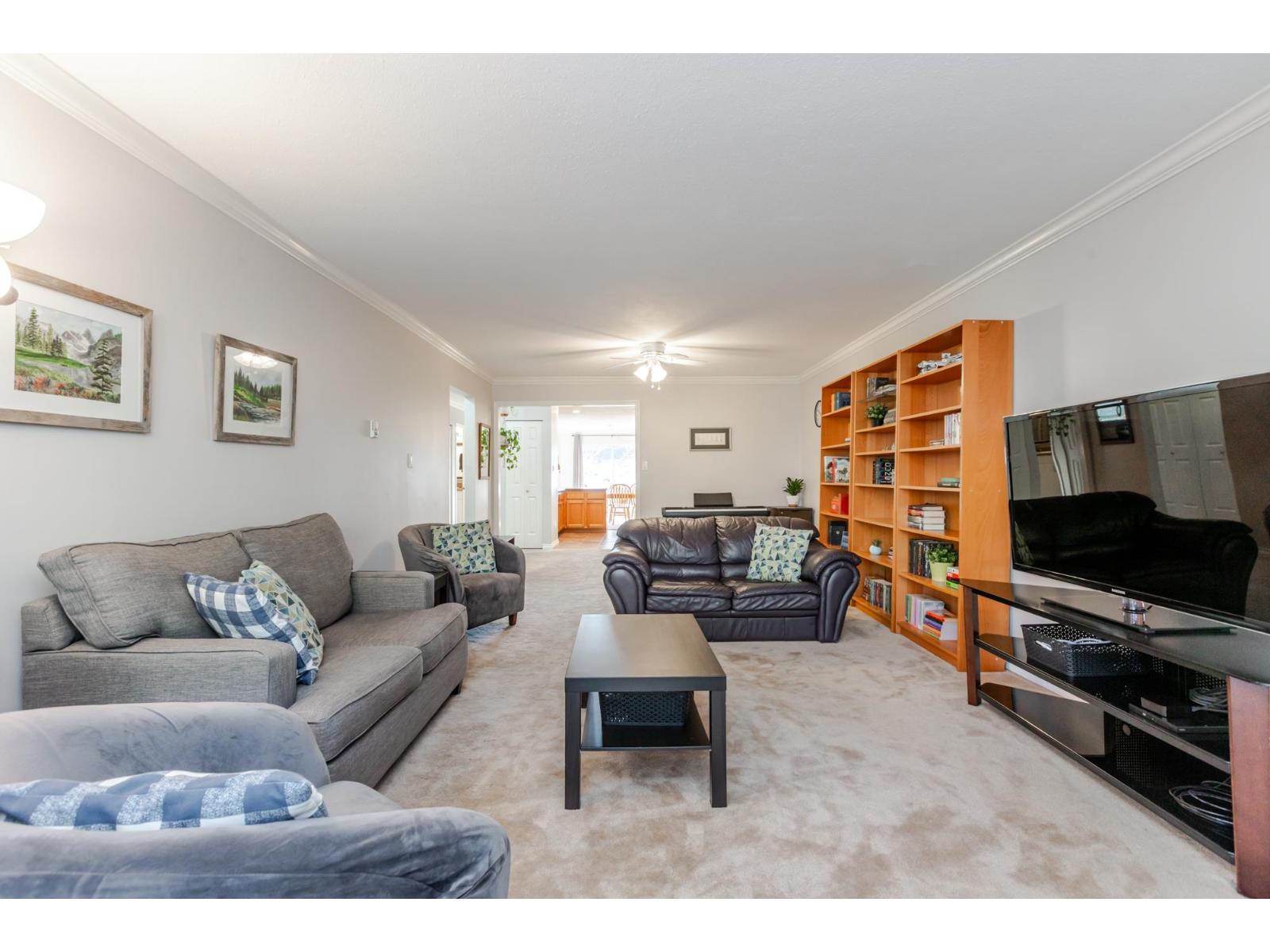 202 5641 201 STREET, Langley