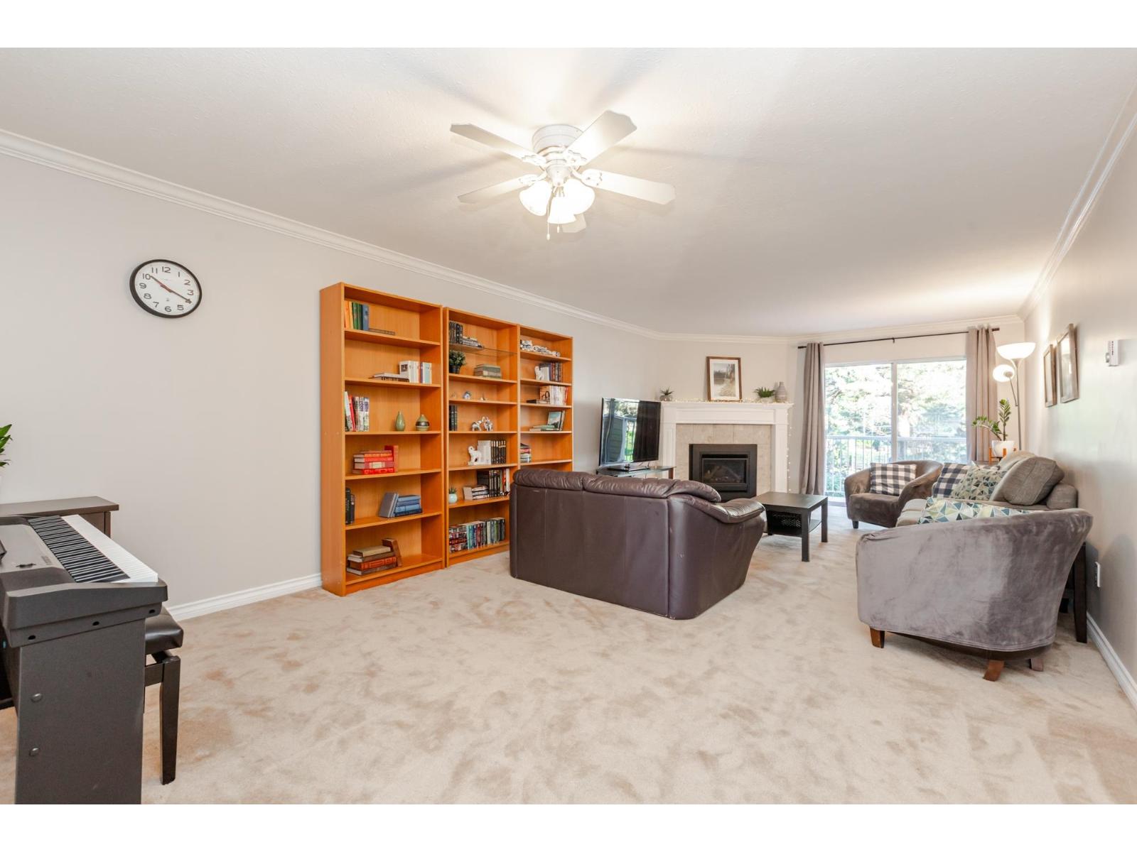 202 5641 201 STREET, Langley