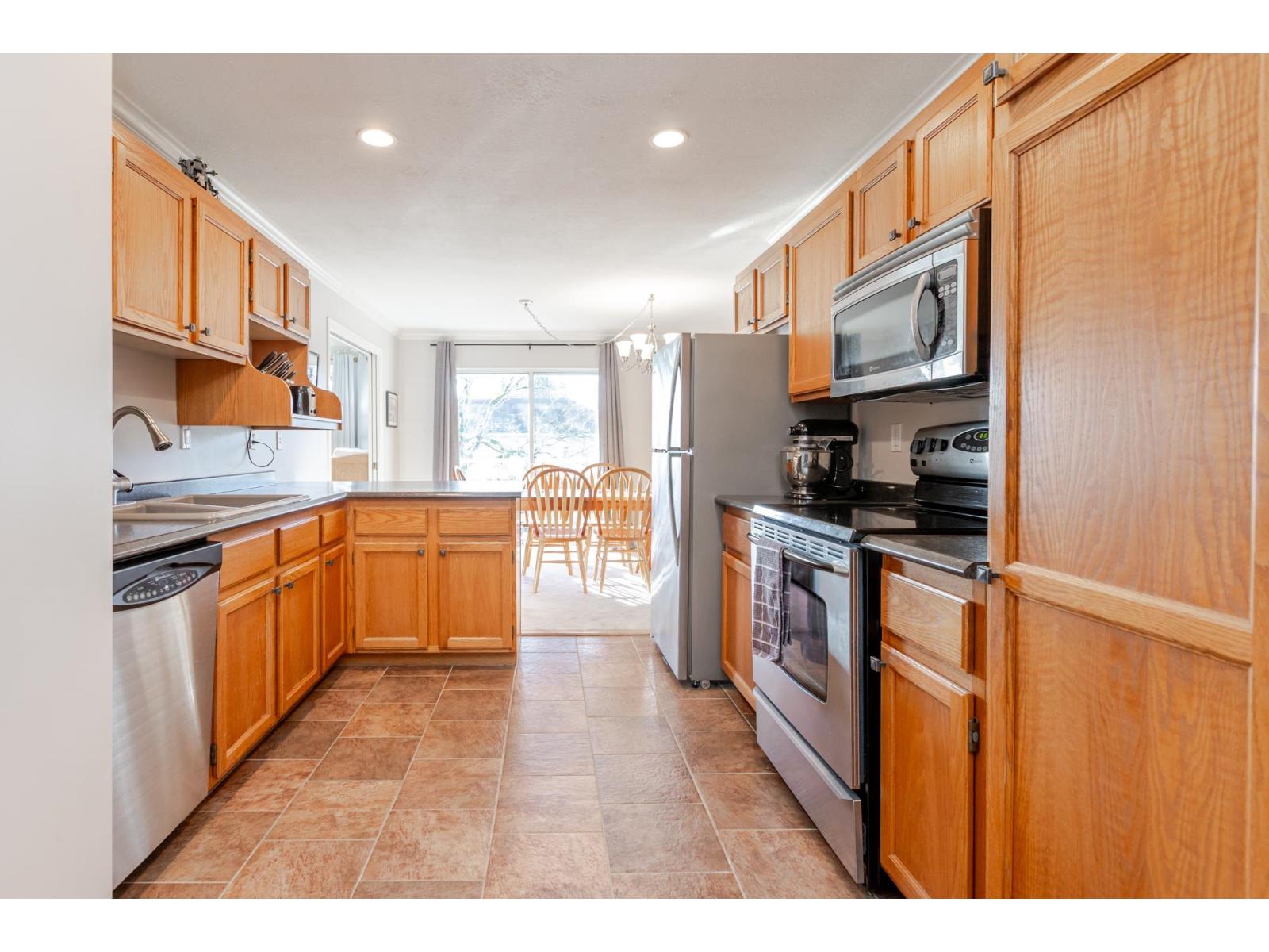 202 5641 201 STREET, Langley