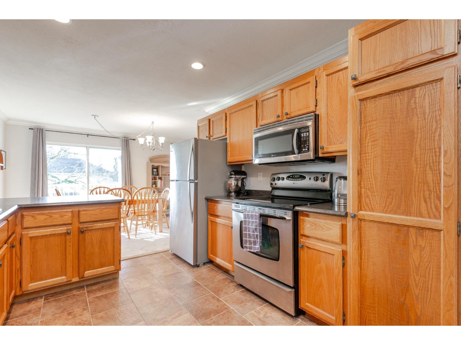 202 5641 201 STREET, Langley