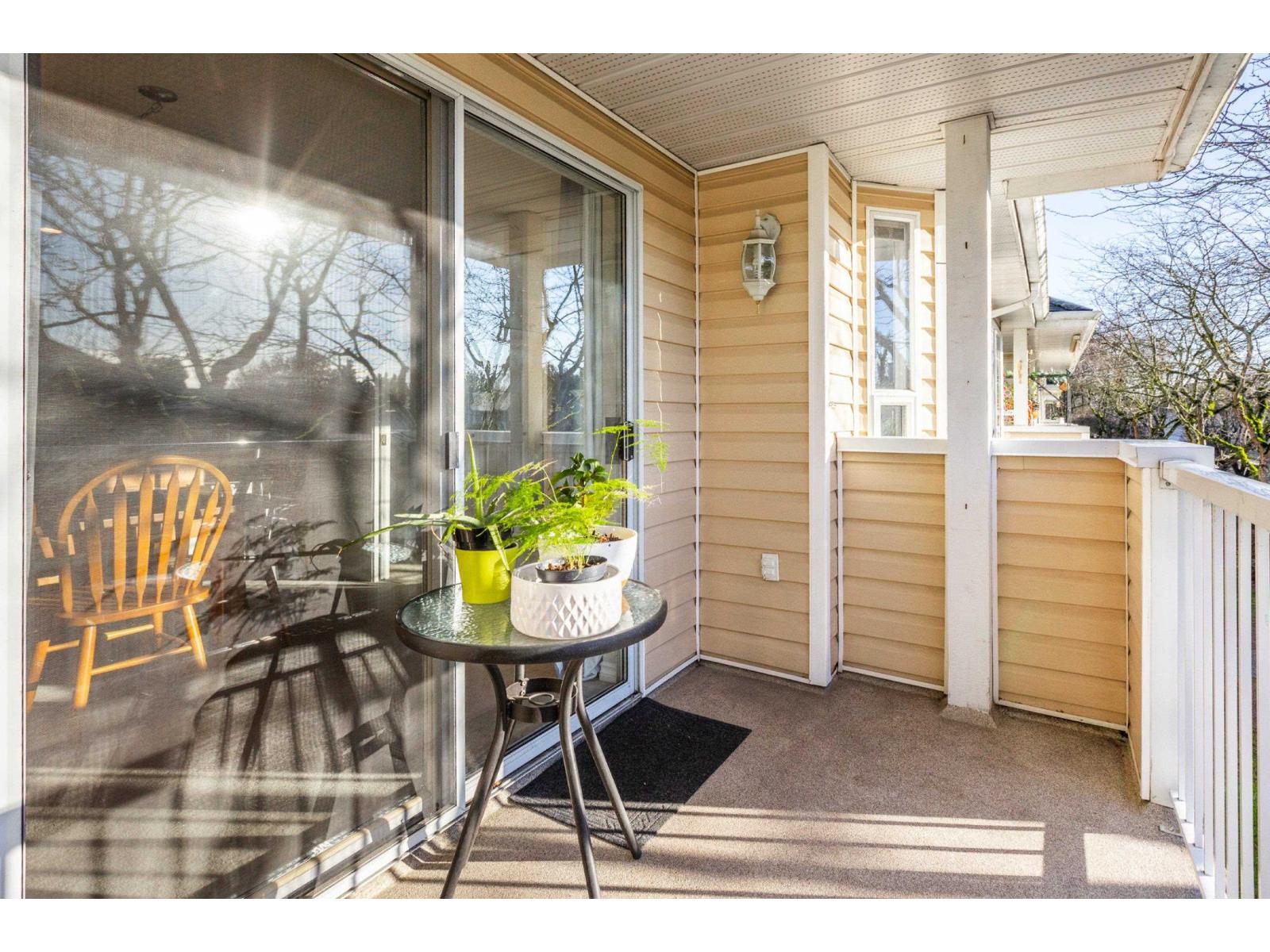 202 5641 201 STREET, Langley