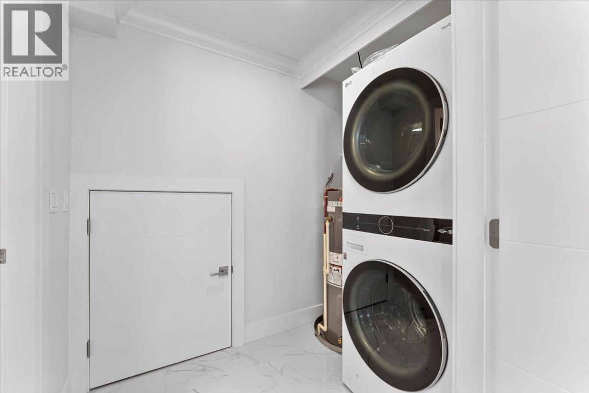 2227 W 16TH AVENUE, Vancouver