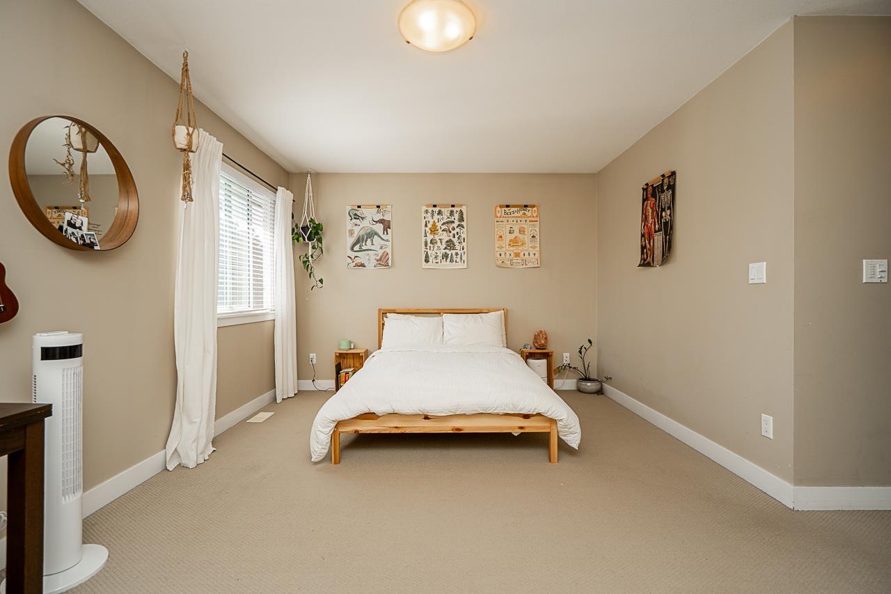 16506 60TH AVENUE, Surrey