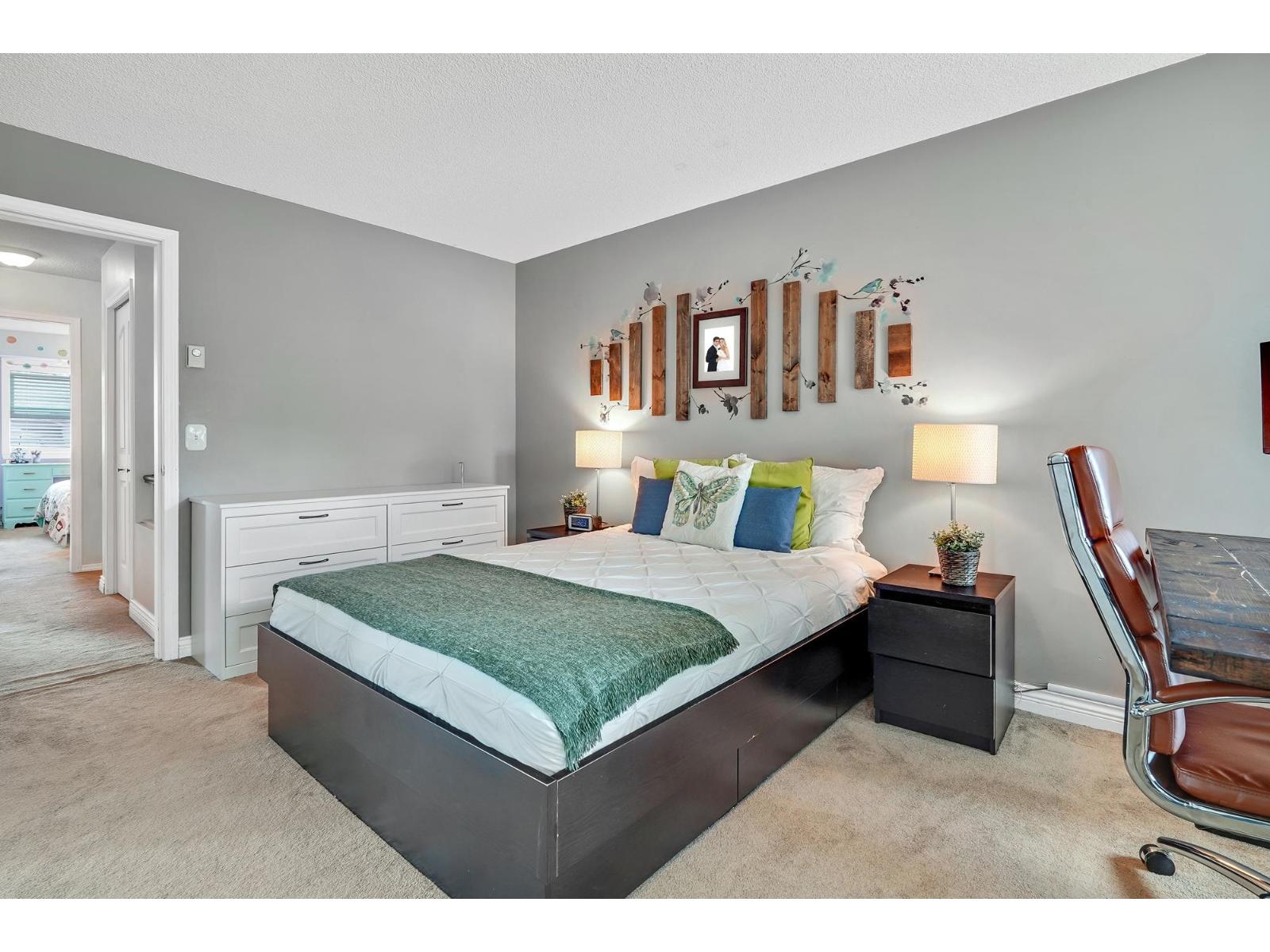 102 9045 WALNUT GROVE DRIVE, Langley