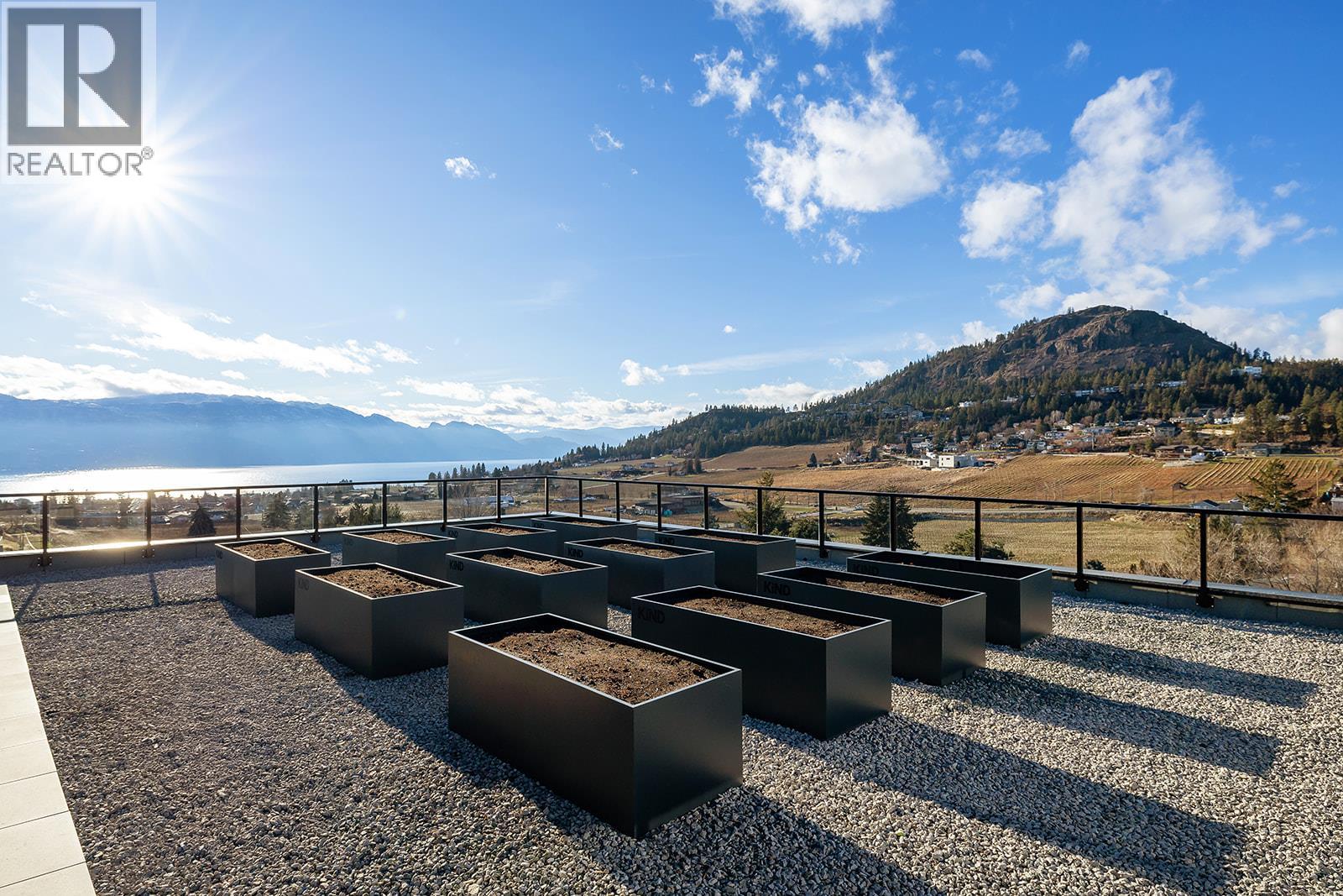 404 2780 Olalla Road, West Kelowna