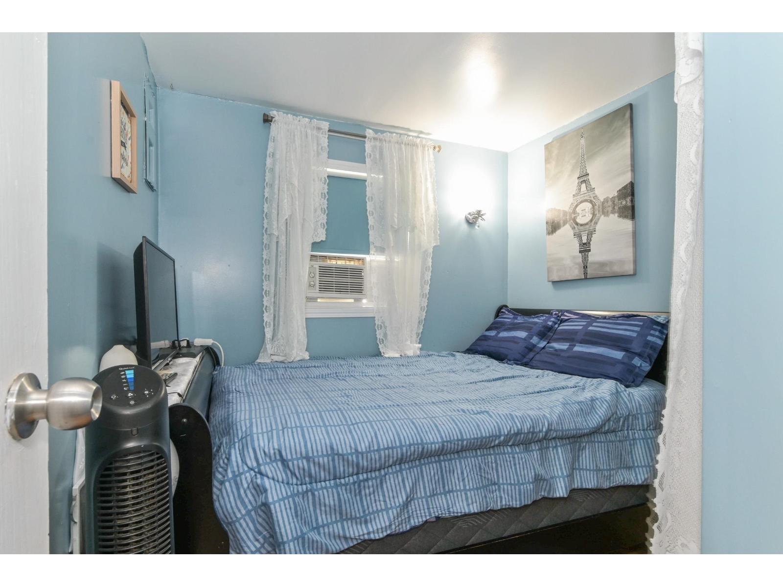 House in Mission - Image 11