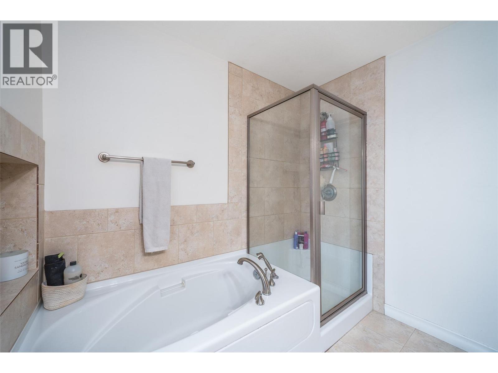 106 690 Lequime Road, Kelowna