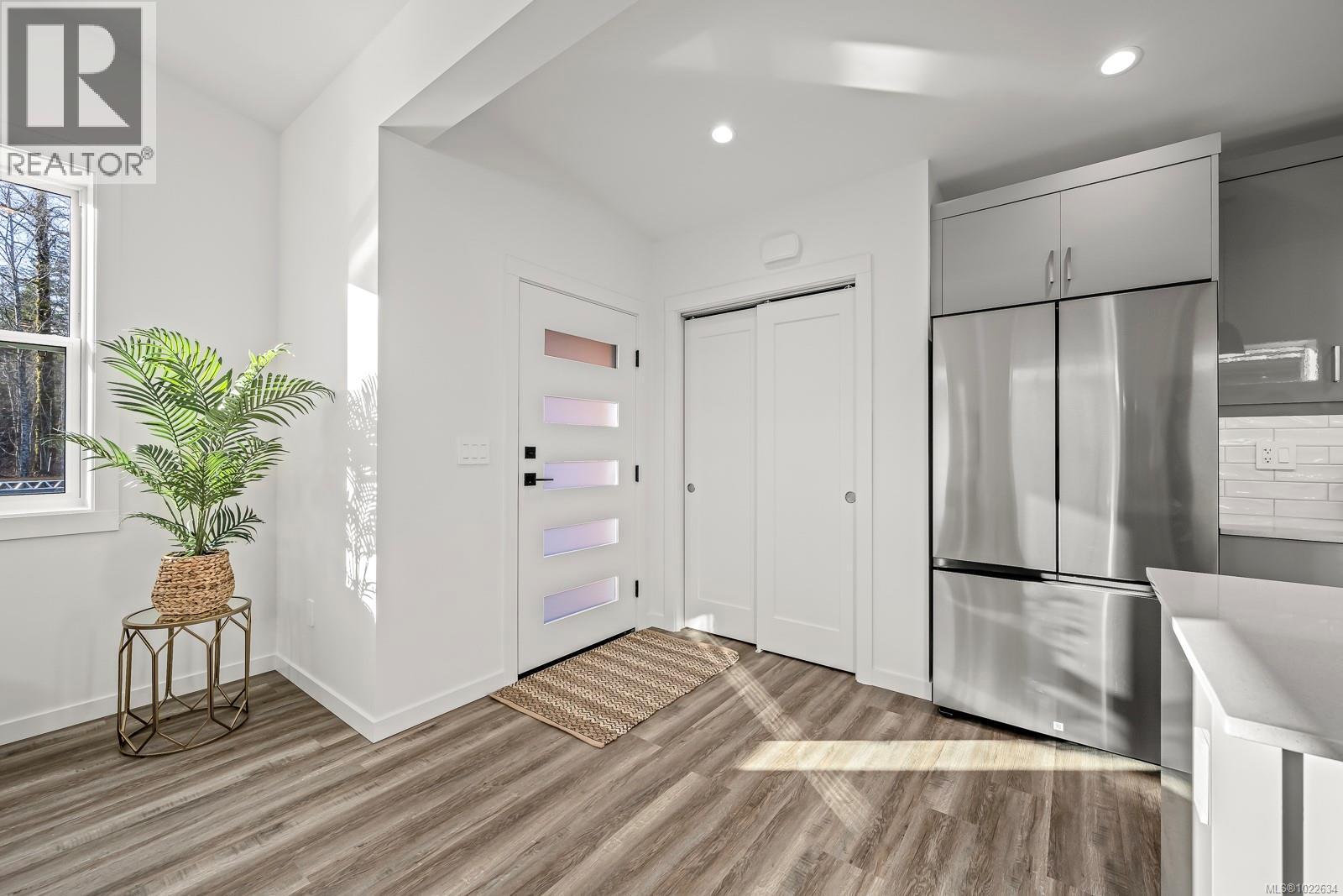 24 3025 Royston Rd - Photo 4 of 39, Cumberland, British Columbia