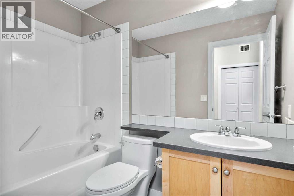 Single Family House for Sale in    Street SE Inglewood Calgary 