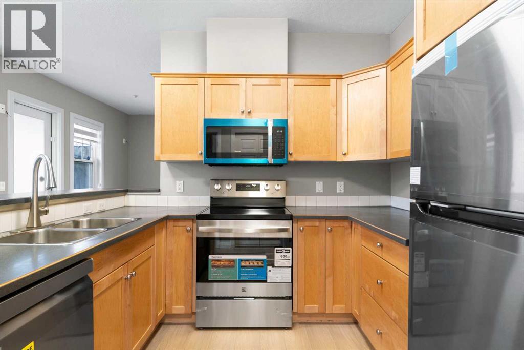 Single Family House for Sale in    Street SE Inglewood Calgary 