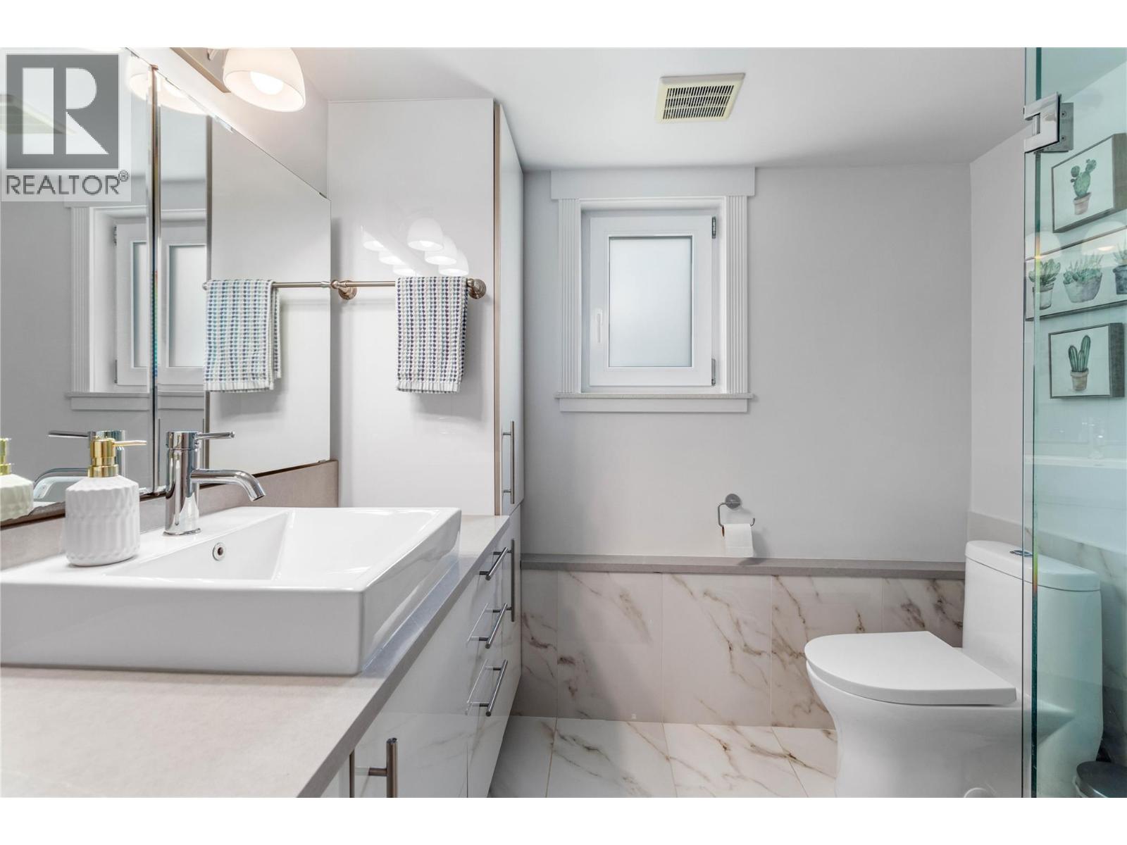  5308 Law Street, Peachland