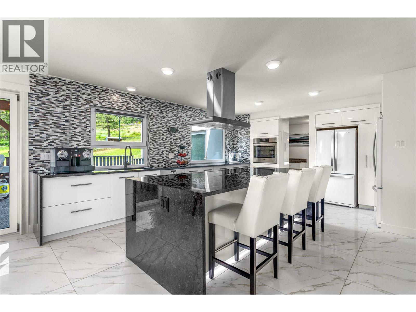  5308 Law Street, Peachland