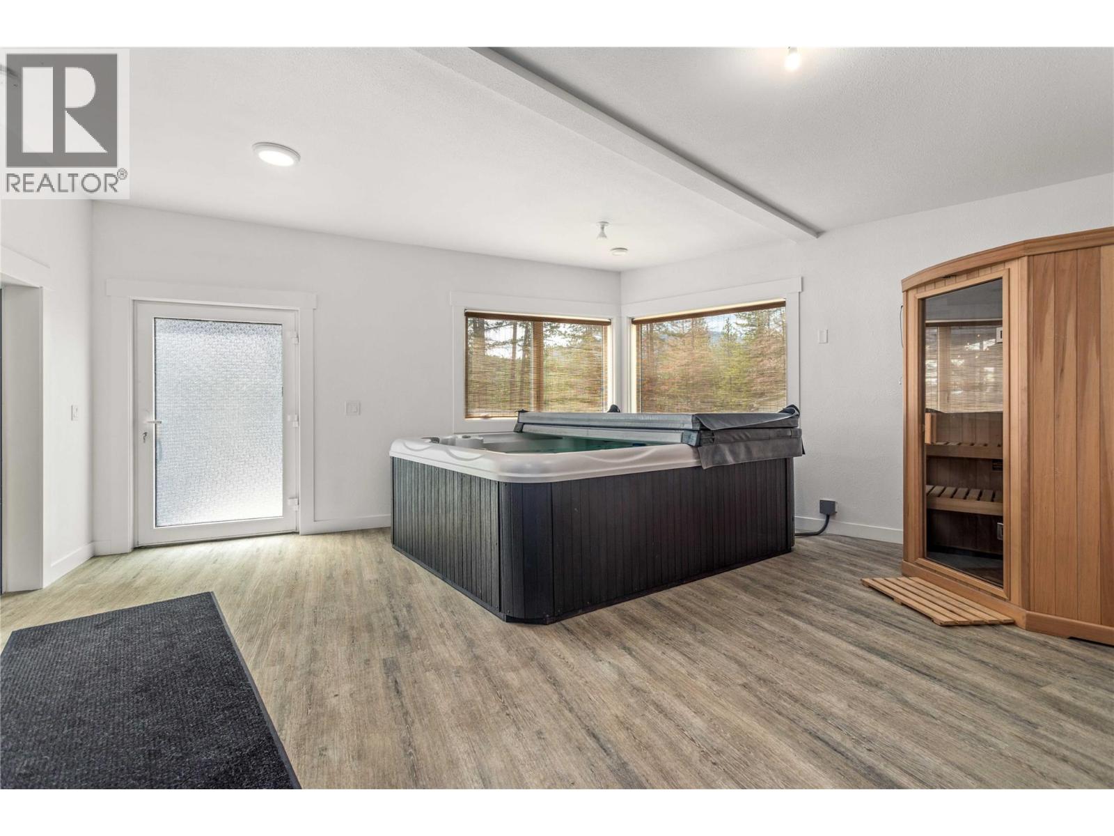  5308 Law Street, Peachland