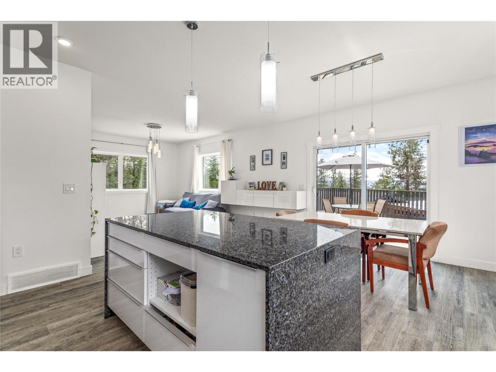  5308 Law Street, Peachland