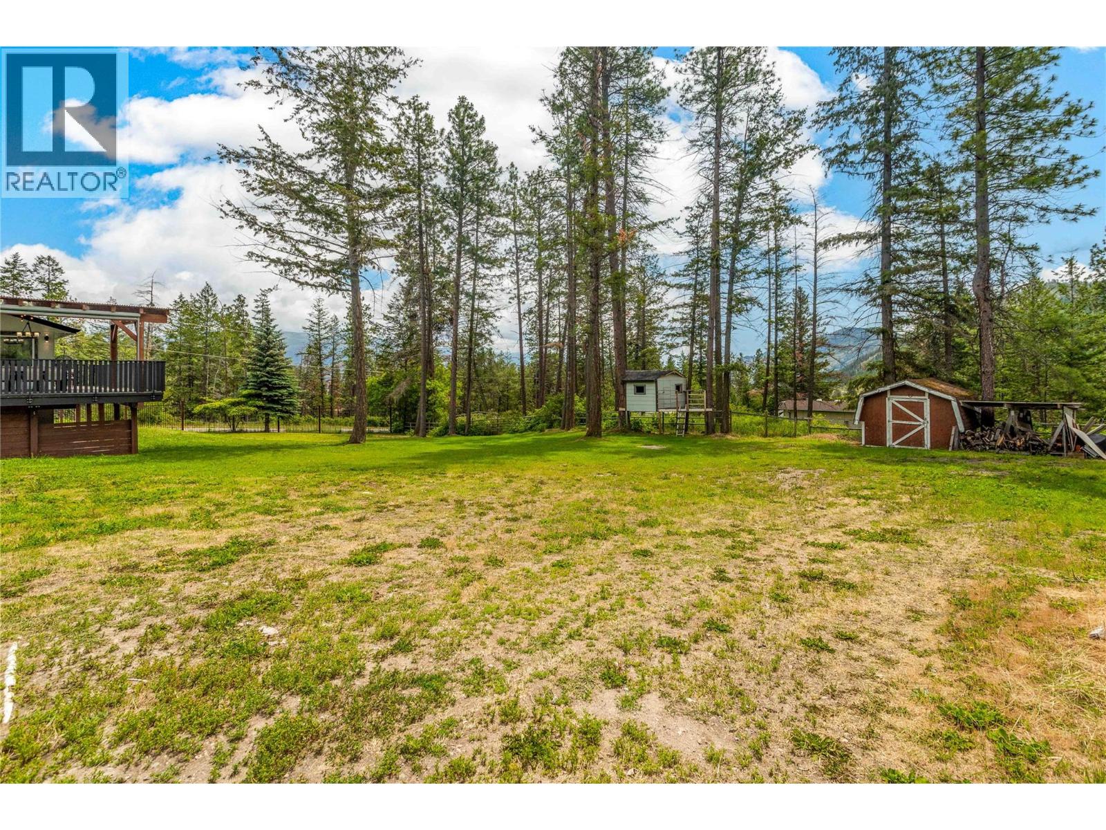  5308 Law Street, Peachland