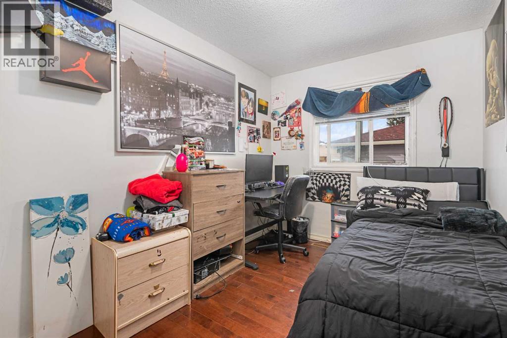 Single Family House Bungalow for Sale in  Madeira Place NE Marlborough Park Calgary 