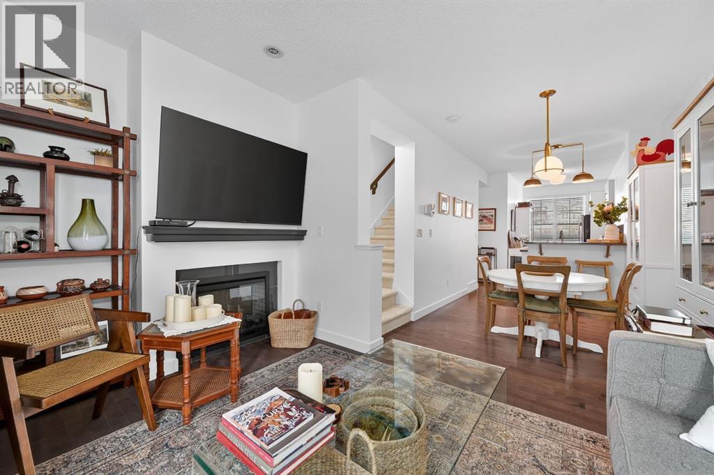 Single Family House for Sale in  Ascot Circle SW Aspen Woods Calgary 