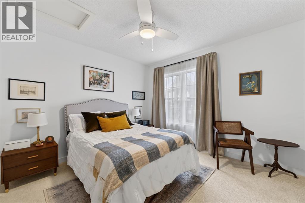 Single Family House for Sale in  Ascot Circle SW Aspen Woods Calgary 