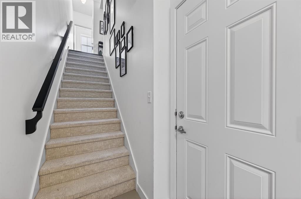 Single Family House for Sale in  Ascot Circle SW Aspen Woods Calgary 