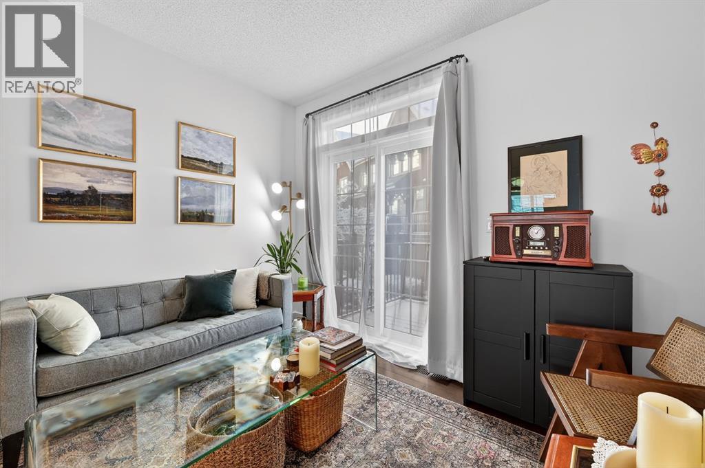 Single Family House for Sale in  Ascot Circle SW Aspen Woods Calgary 