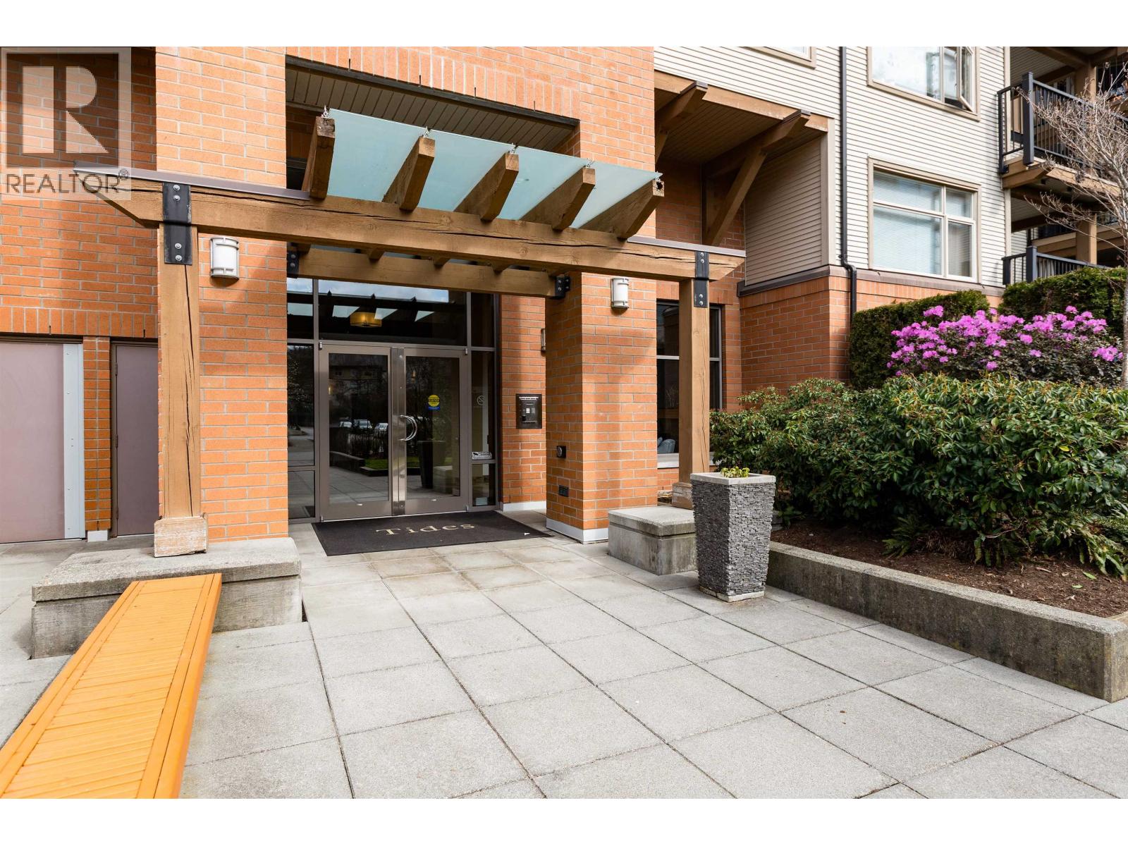 408 300 KLAHANIE DRIVE, Port Moody