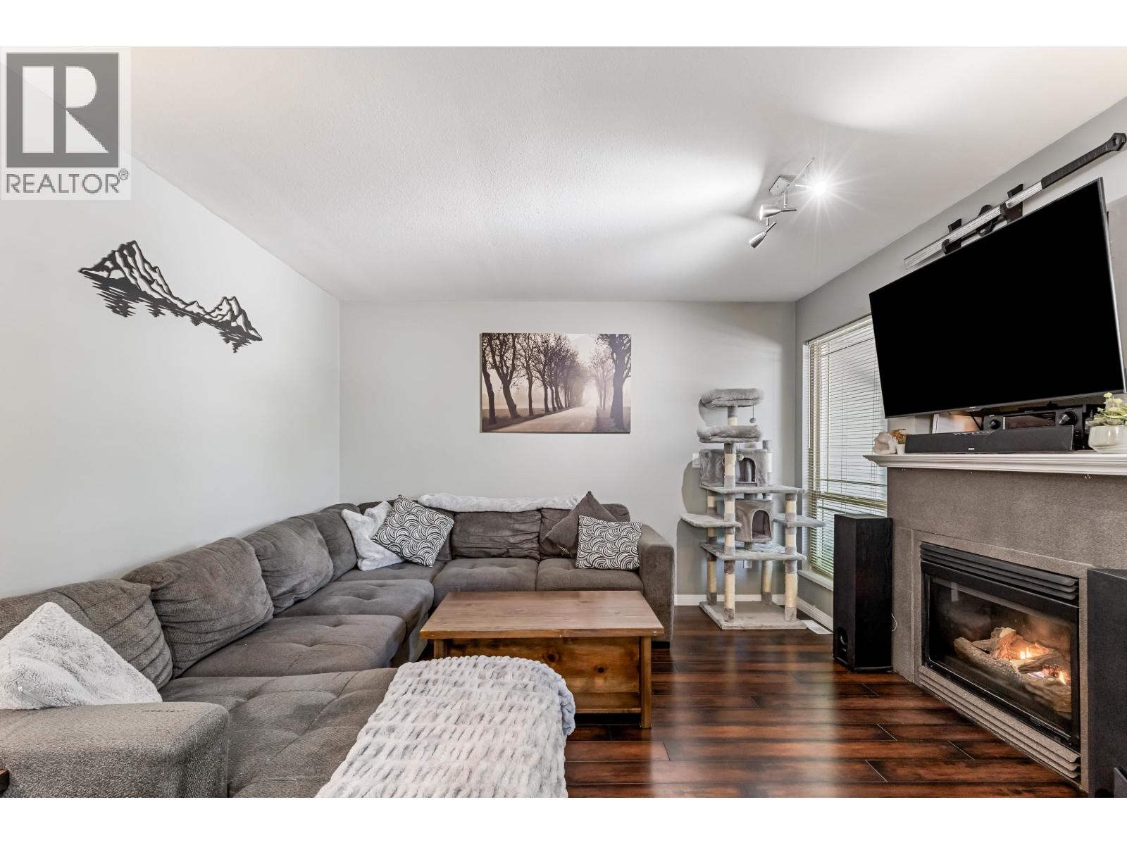 5 22980 ABERNETHY LANE, Maple Ridge