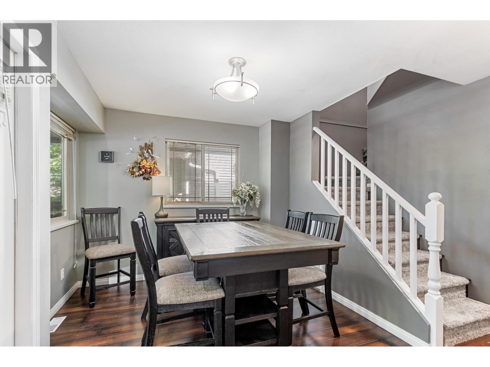 5 22980 ABERNETHY LANE, Maple Ridge