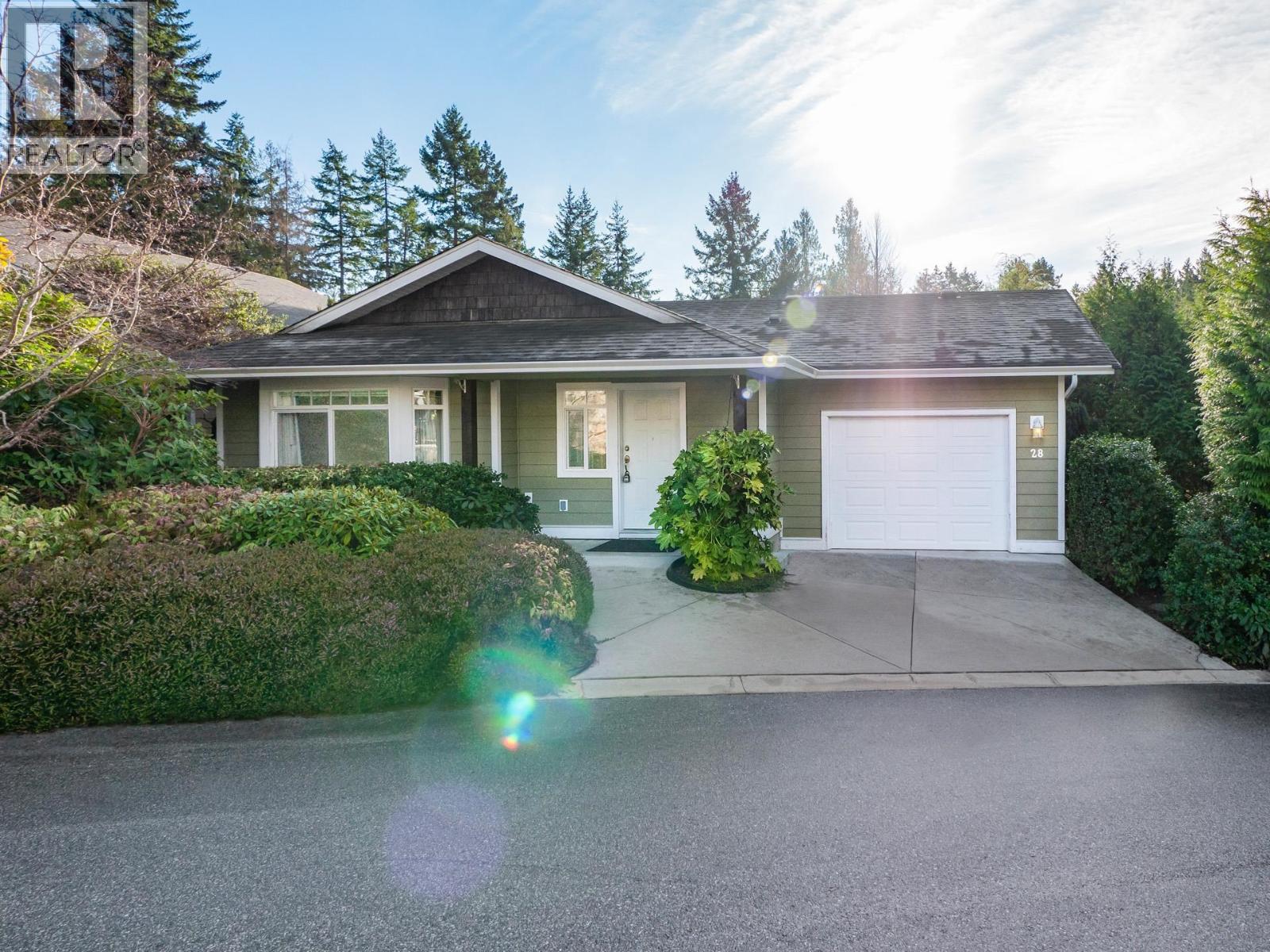 28 12710 LAGOON ROAD, Pender Harbour