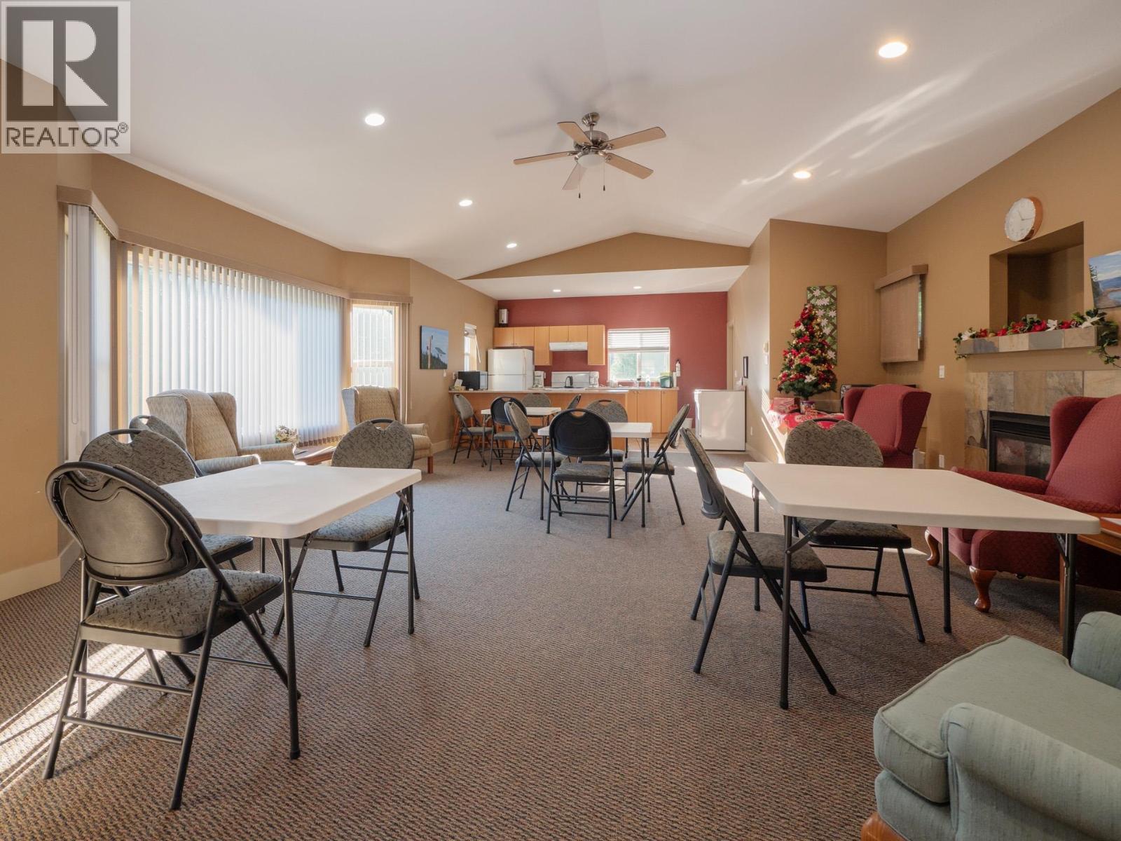 28 12710 LAGOON ROAD, Pender Harbour