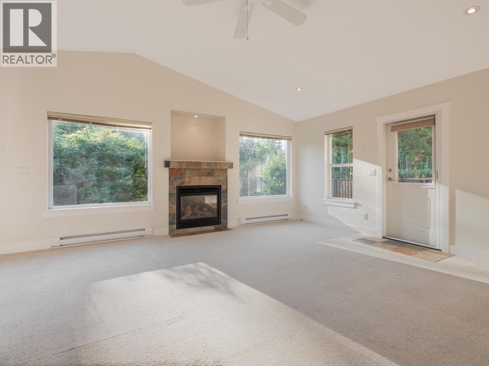 28 12710 LAGOON ROAD, Pender Harbour