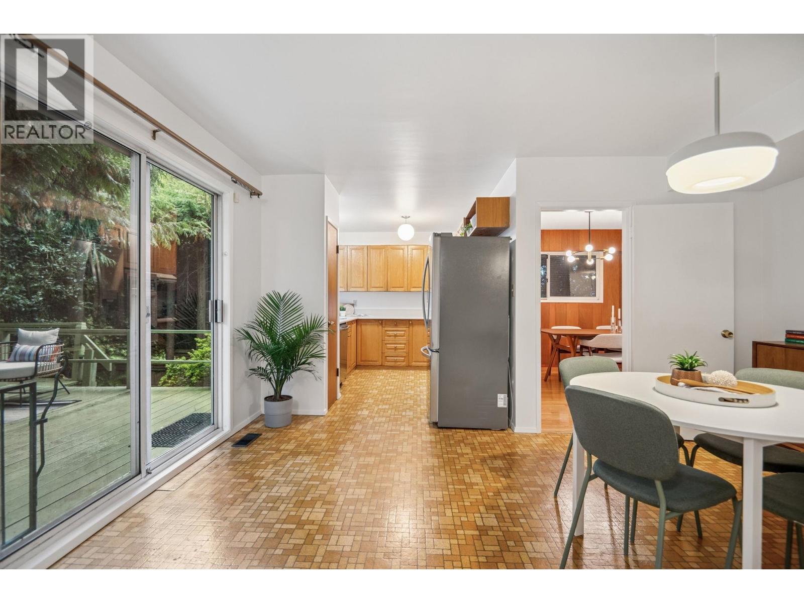 2174 HOSKINS ROAD, North Vancouver