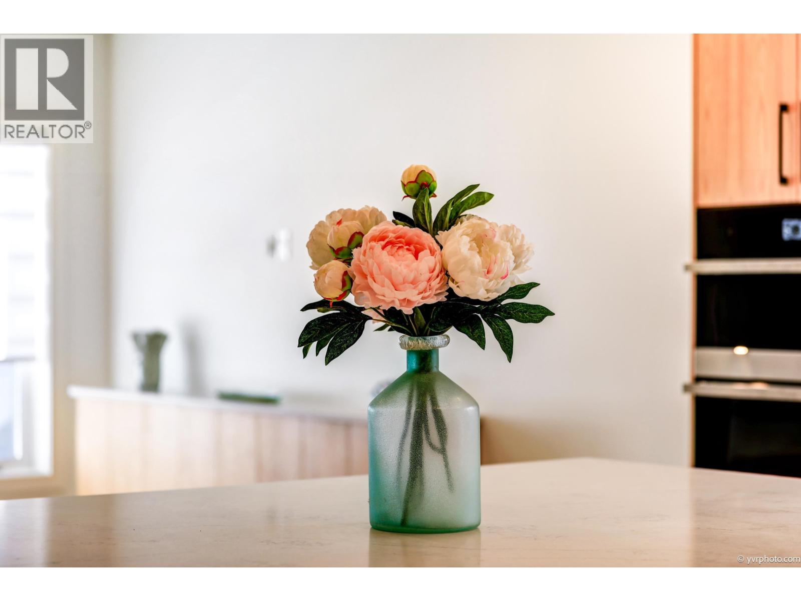 10460 WILLIAMS ROAD, Richmond