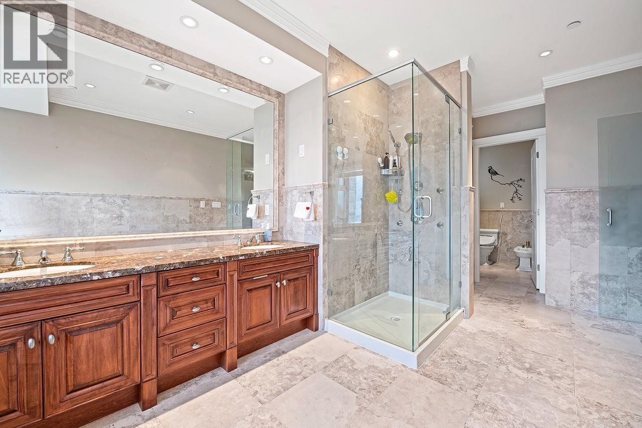 2420 HALSTON COURT, West Vancouver