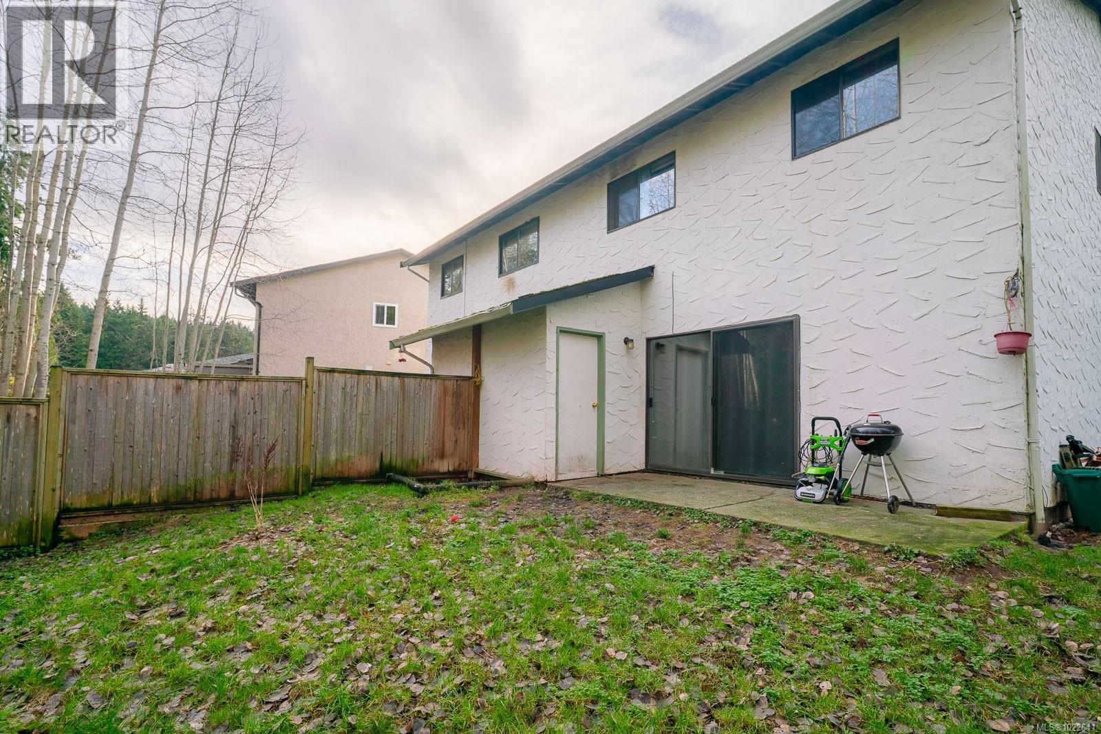 5858/5856 Annsobel Cir, Nanaimo