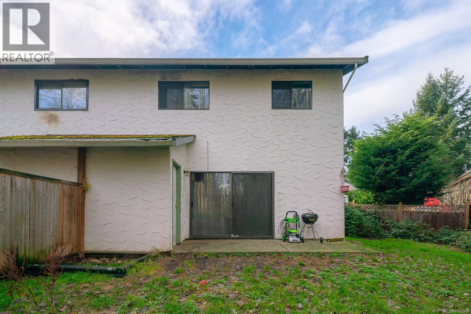 5858/5856 Annsobel Cir, Nanaimo