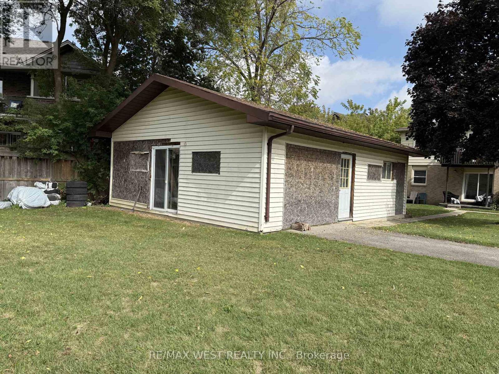 60 WILLOW STREET - 3